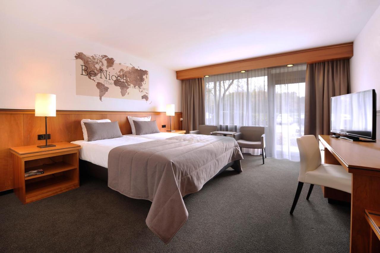 Van Der Valk Hotel Stein Urmond Exteriör bild